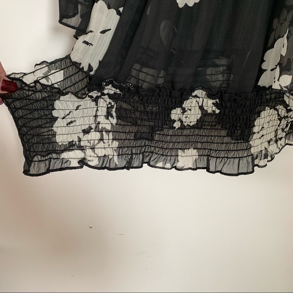 BLACK FLORAL MESH WOMEN TOP SIZE L - Picture 3 of 9